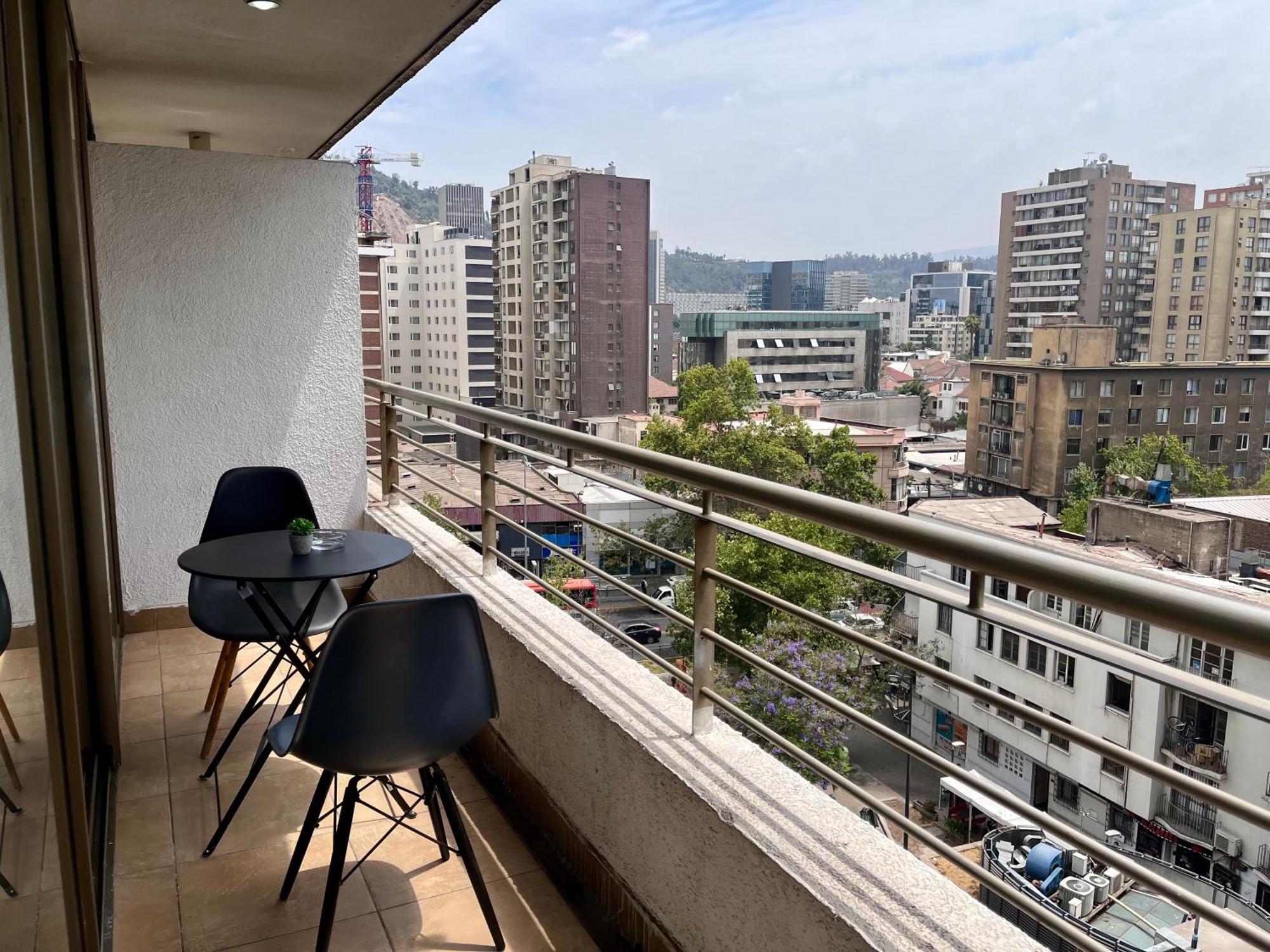 Apartamentos City Centro Manuel Montt ซานติอาโก ภายนอก รูปภาพ