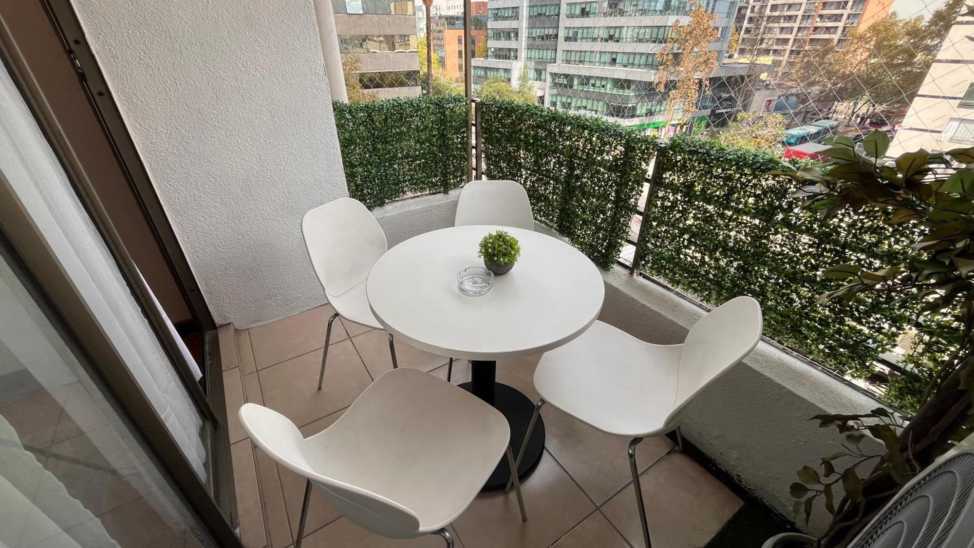 Apartamentos City Centro Manuel Montt ซานติอาโก ภายนอก รูปภาพ